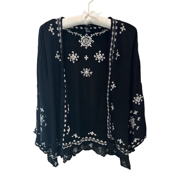 FOREVER 21 | Black Boho Embroidered Lace Kimono Cardigan | Large - Picture 1 of 7